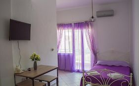 Thero House